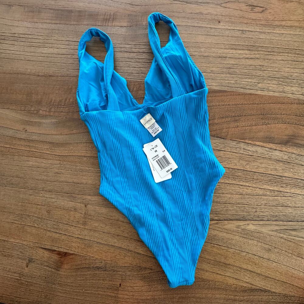 L*Space Katniss Ribbed One Piece Swimsuit - Size XS - Picture 3 of 8